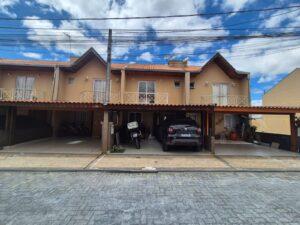 Sobrado duplex em condomínio no Uberaba – conforto, segurança e móveis planejados 8