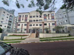 Apartamento no Uberaba – 3 quartos a 1 quadra da Av. das Torres 6