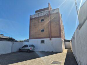 Excelente apartamento no Uberaba – sacada com churrasqueira 5